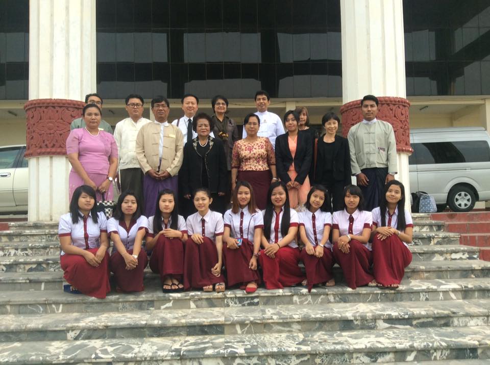 2017 Mar 28 - MTHRDA & Hotel & Tourism received Chiangmai Vocational College Delegation